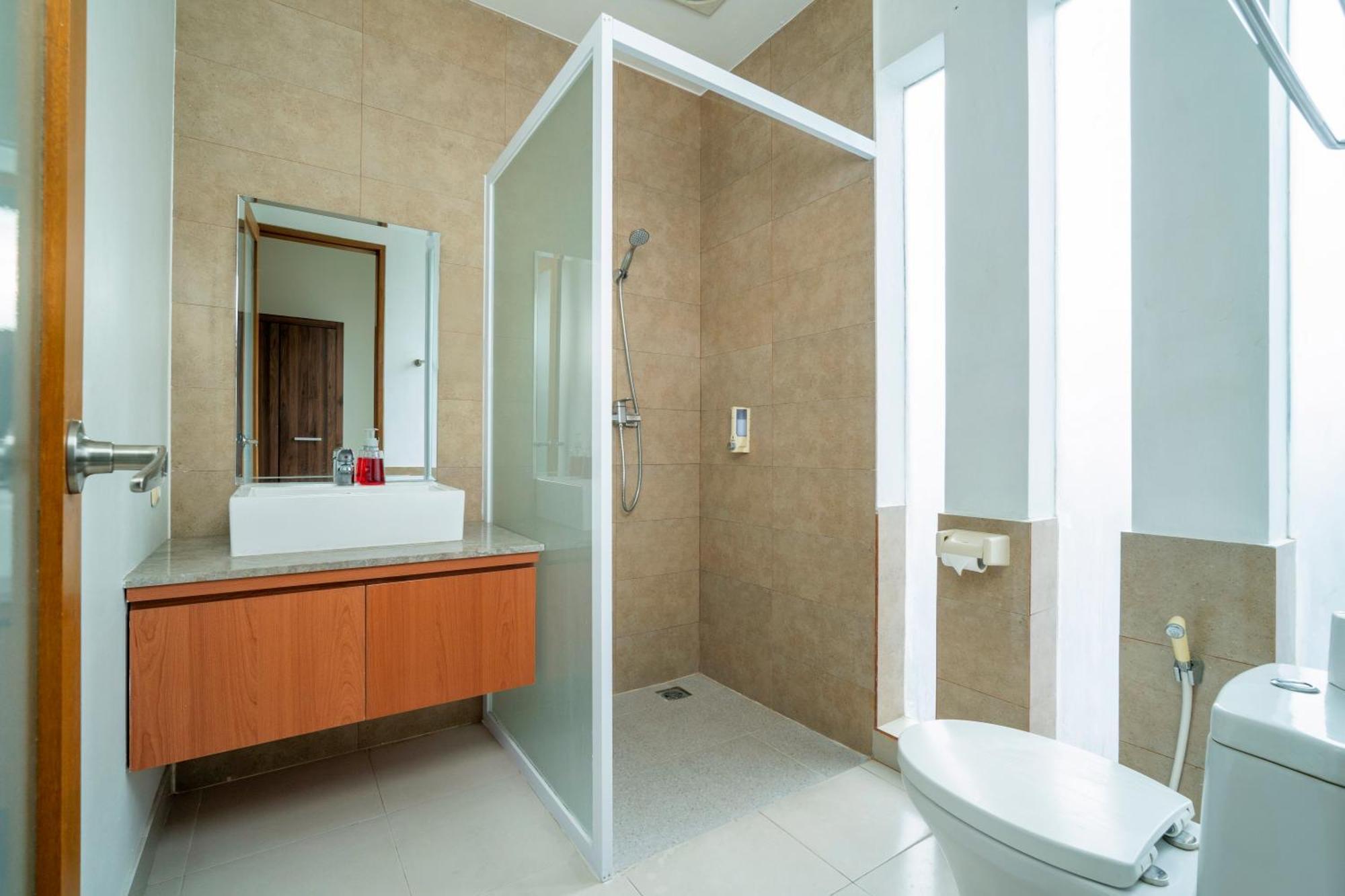 Oxy House Bali Hotel Sanur Exterior foto